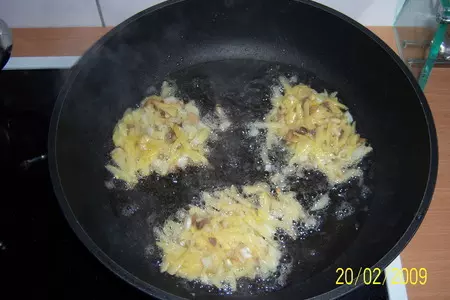 Драники с грибами: шаг 4