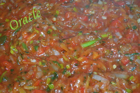 Голубцы  тридцать три богатыря  под томатно - овощным соусом.: шаг 3