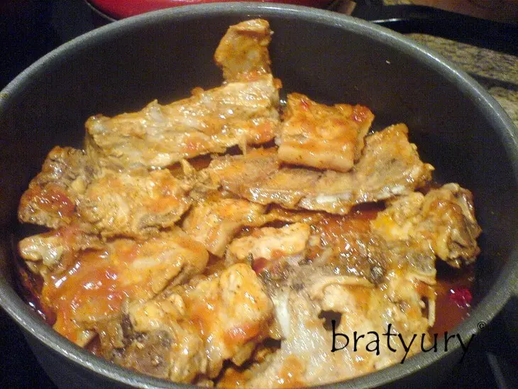 Рагу свиное, благодаря соусу, очень вкусное блюдо: шаг 7