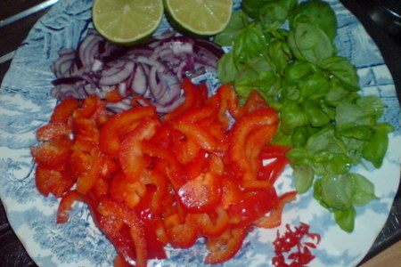 Салат из рисовой лапши с маленькими креветками: шаг 2