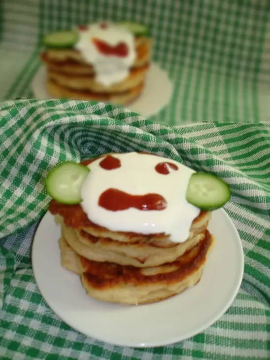Оладушки из курицы *смешные рожицы*: шаг 2