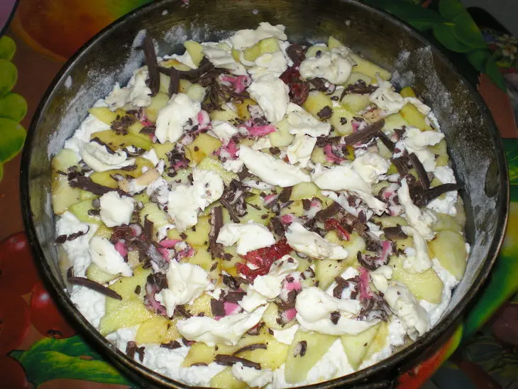 Пирог "яблоки под снегом и на снегу": шаг 7