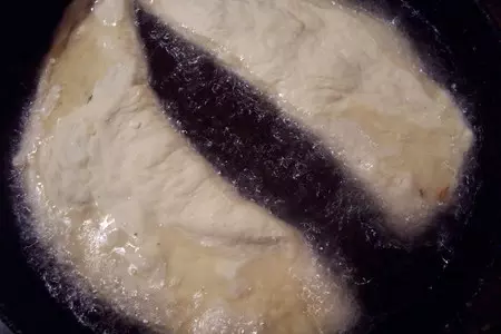 Чебуреки постные: шаг 3