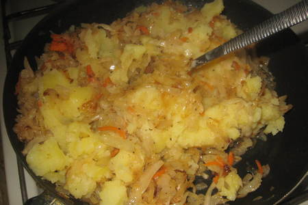 Ленивые вареники с капустой и картошкой: шаг 2
