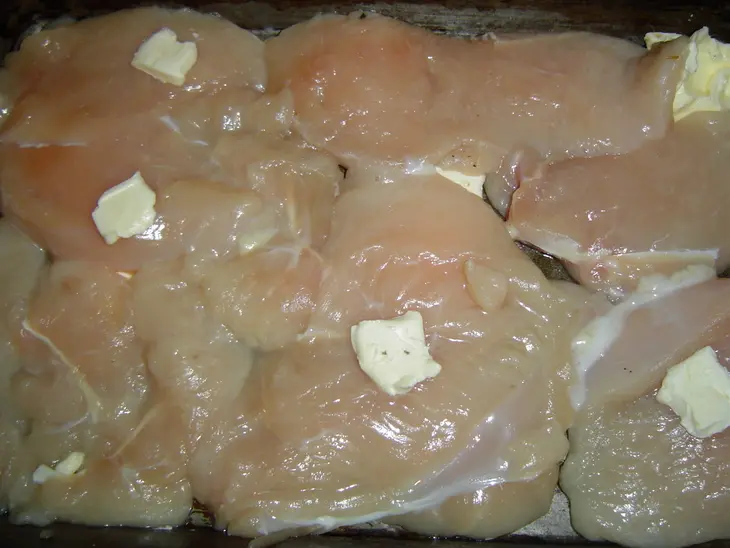 Куриная грудка ,запеченная с овощным гарниром: шаг 1