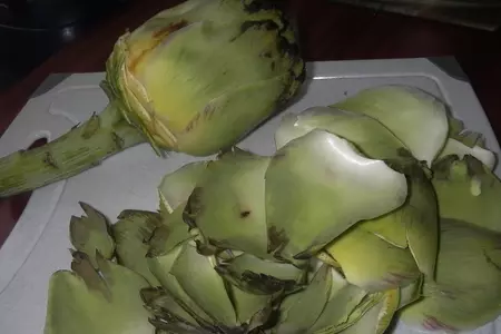 Салат с артишоками и козьим сыром: шаг 2