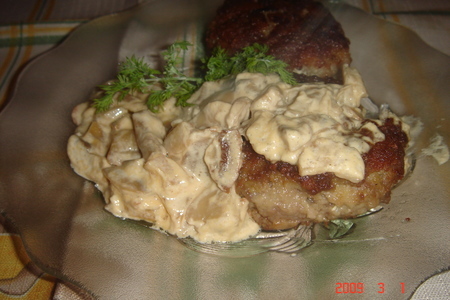 Картофельно-мясные котлеты с нежным грибным соусом.: шаг 6
