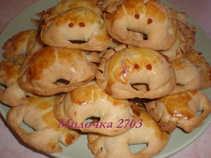 Пирожки «крабики»: шаг 6