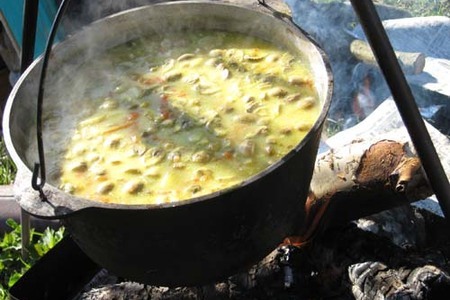 Сырный суп (вариант дачный): шаг 1