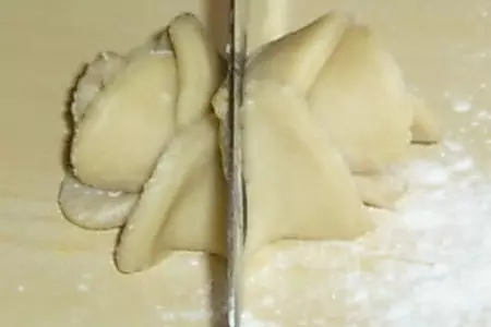 Пирог "косичка с розами": шаг 2