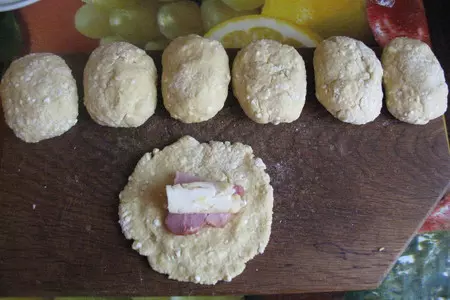 Творожные пирожки на скорую руку: шаг 4