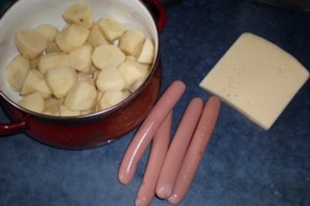 Картофельные котлетки или крошка-картошка по - домашнему: шаг 1