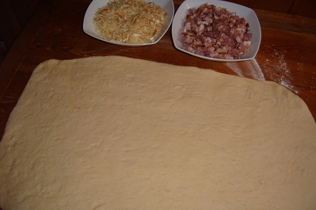 Хлебные ролики с сыром и салом „bacon”: шаг 3
