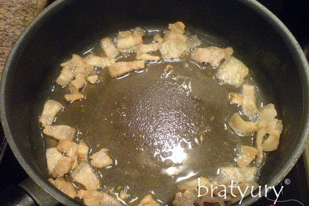 Картофель, жареный со шкварками. простой, но заделистый рецепт украинско-корейской кухни: шаг 5