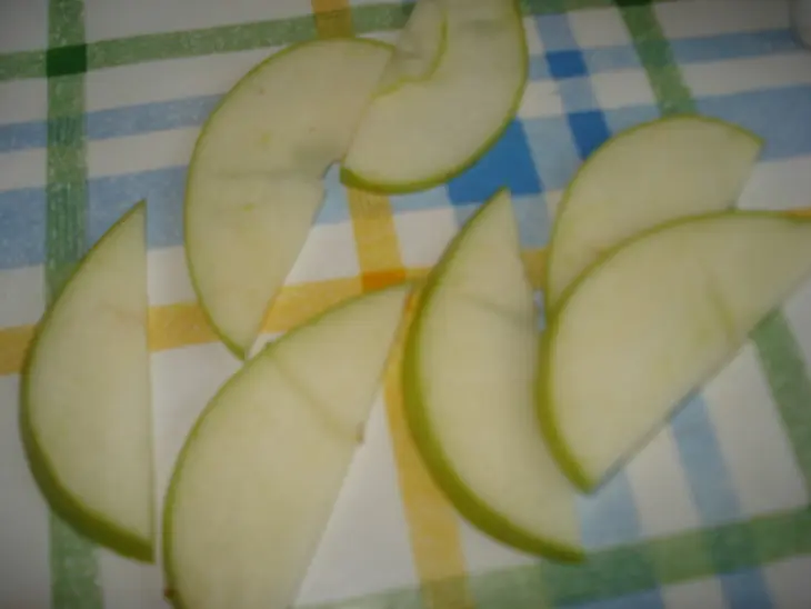Рыба запеченная с яблоками: шаг 2