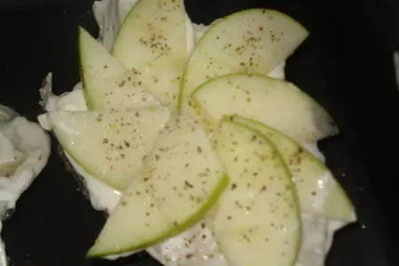 Рыба запеченная с яблоками: шаг 3
