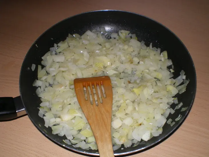 Простой пирог с пангазиусом и рисом: шаг 2