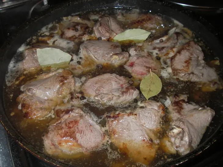 Рагу из баранины с фасолью и овощами: шаг 3
