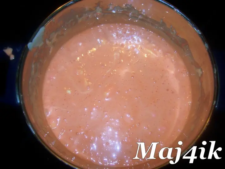 Мастика из белого шоколада и розочки из неё: шаг 2