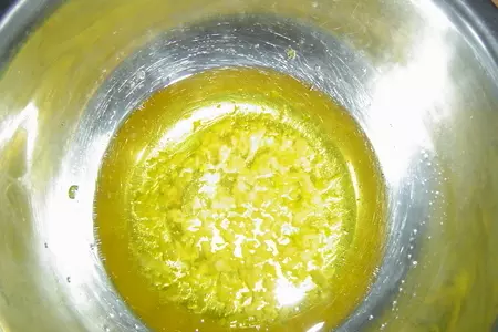 Печеная картошечка с чесноком и зеленью: шаг 3