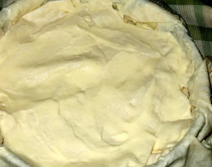 Пирог с курагой и творогом из турецкого теста юфка: шаг 5