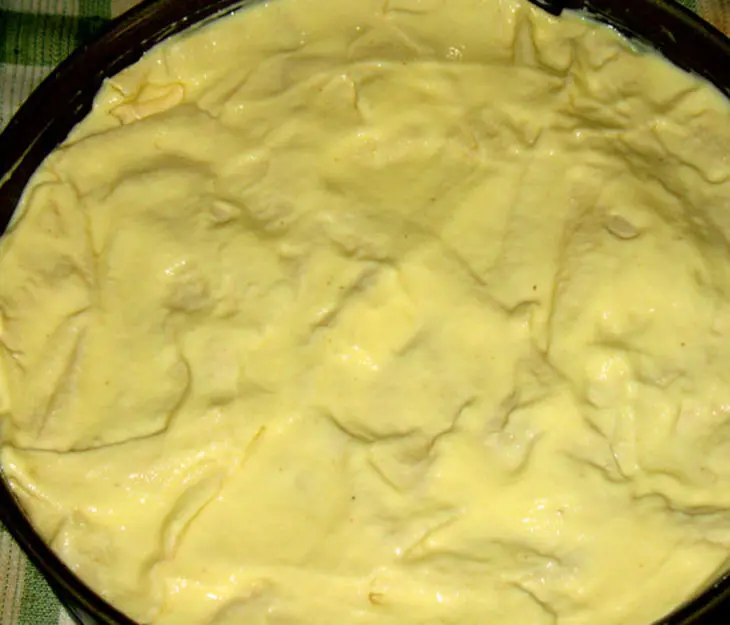 Пирог с курагой и творогом из турецкого теста юфка: шаг 6