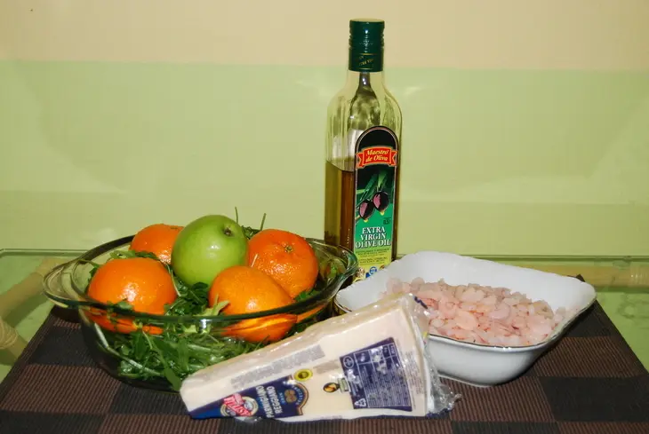 Салат из рукколы с креветками и мандариновым маслом: шаг 1