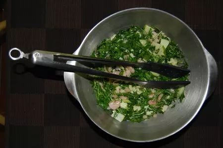 Салат из рукколы с креветками и мандариновым маслом: шаг 2