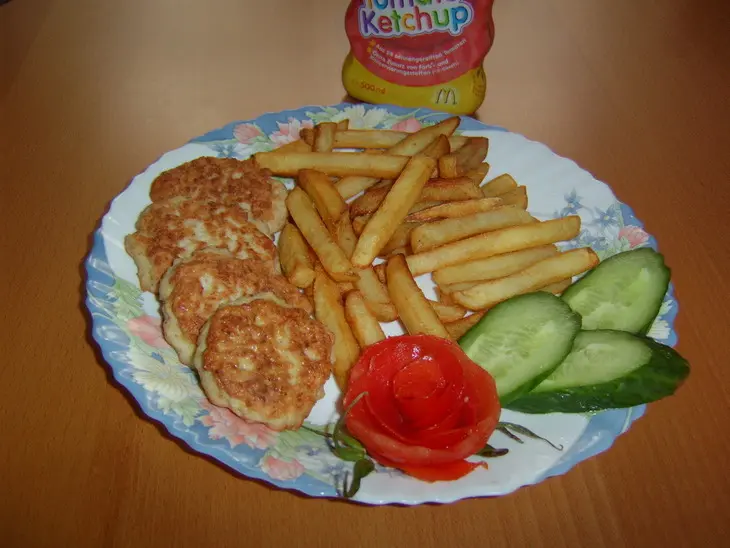 Нежные куриные котлеты: шаг 8
