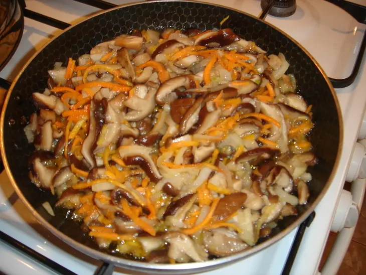 Картофель с овощами: шаг 1