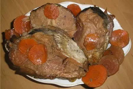 Толстолобик фаршированный с овощами: шаг 6