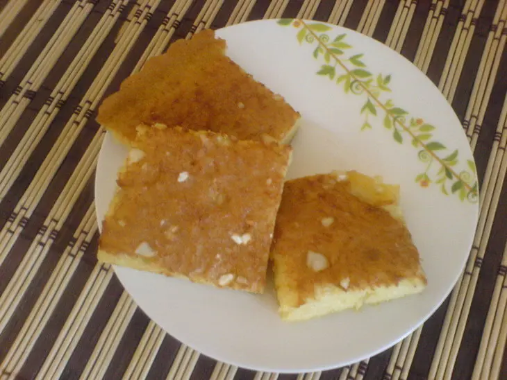 Ананасовая шарлотка с орешками кешью: шаг 2
