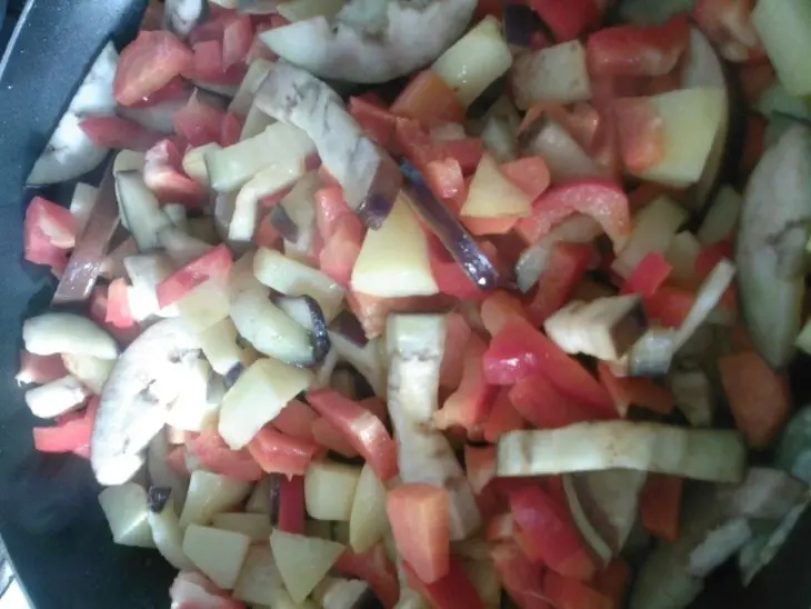 Мясо ягнёнка с овощами по-восточному.: шаг 3