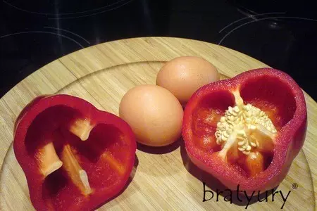Яичница, очень красивая: шаг 2