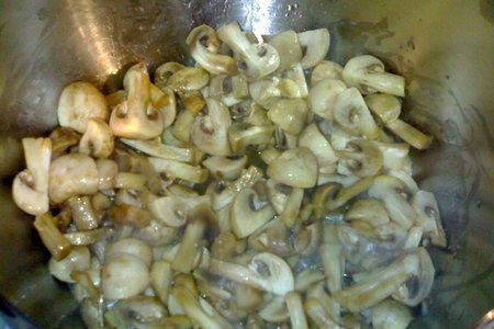 Суп грибной с кабачками: шаг 1