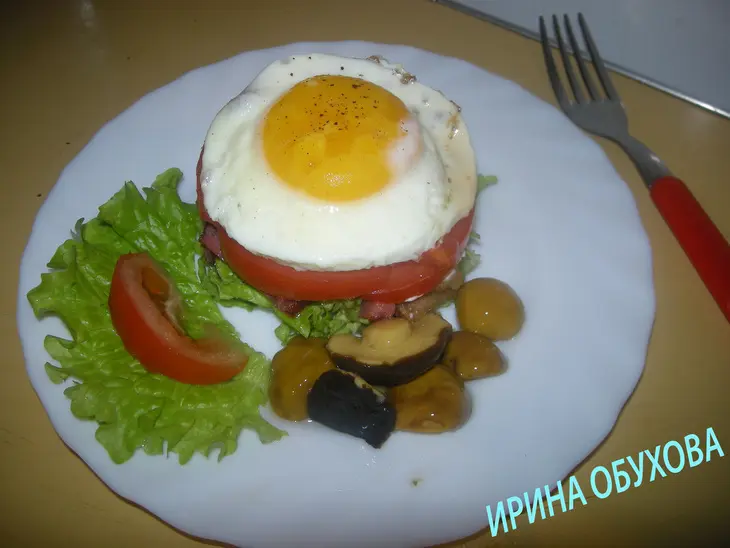 Яичница с беконом  и креветками: шаг 1