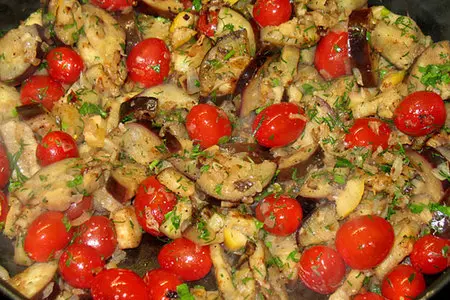 Лимонный куриный шницель с баклажанами и помидорами: шаг 5