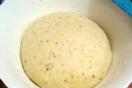 Хлебушек, приготовленный на манной каше: шаг 4