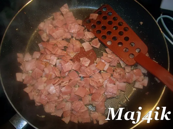 Нежный и пикантный сырный кекс: шаг 1