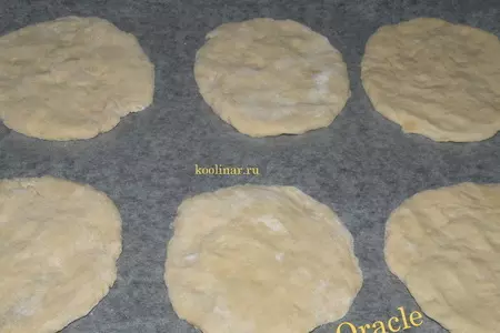 Луковые булочки с остринкой под сырной корочкой. булочки чиполлино.: шаг 3