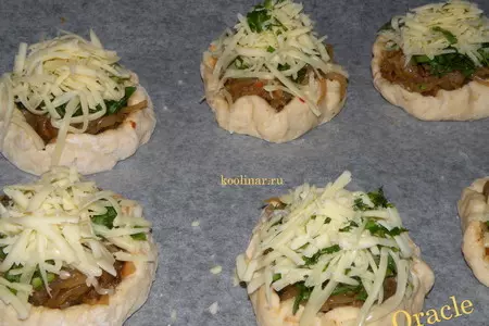 Луковые булочки с остринкой под сырной корочкой. булочки чиполлино.: шаг 5
