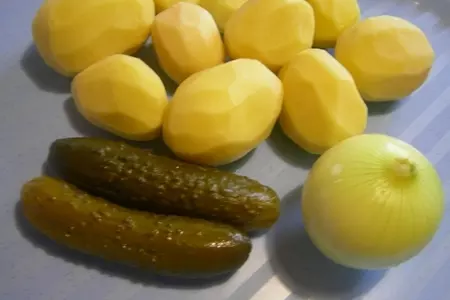 Постные жаренные пирожки с картошкой: шаг 1