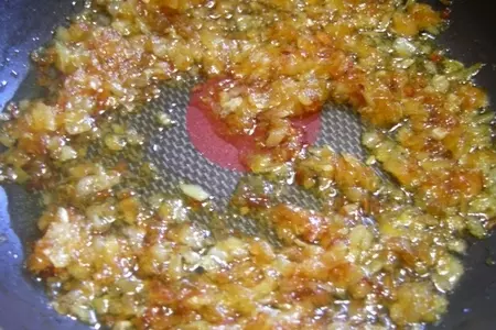 Постные жаренные пирожки с картошкой: шаг 2