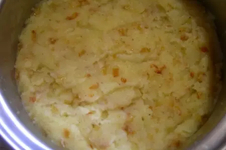 Постные жаренные пирожки с картошкой: шаг 3