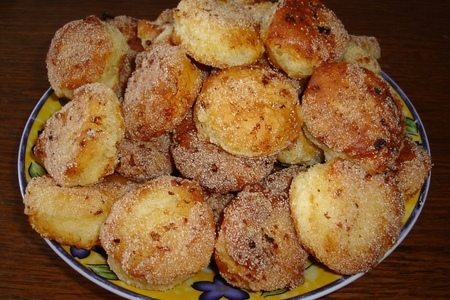 Фото к рецепту: Пончики-персики