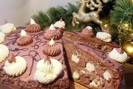 Шахматный торт с орехами и шоколадом