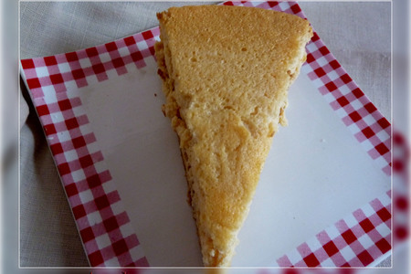 Карамельный минималистический торт а-ля чизкейк