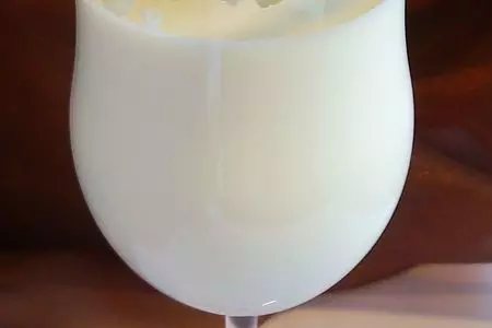 Миндальное молоко