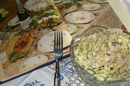 Фото к рецепту: Бранденбургский салат с сыром(фото для "back in ussr")