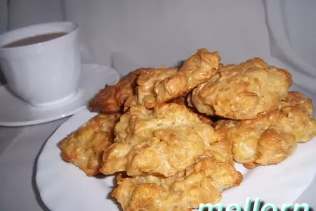 Сырные оладушки с хлопьями